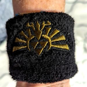Zelda wrist band black and gold